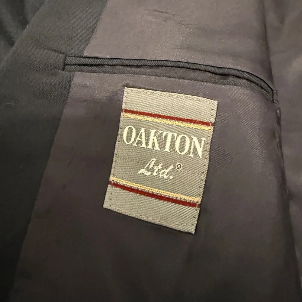 Oakton 2 Piece Suit Mens 48 BIG 38X32 Navy Blue Solid Color Vintage Wool